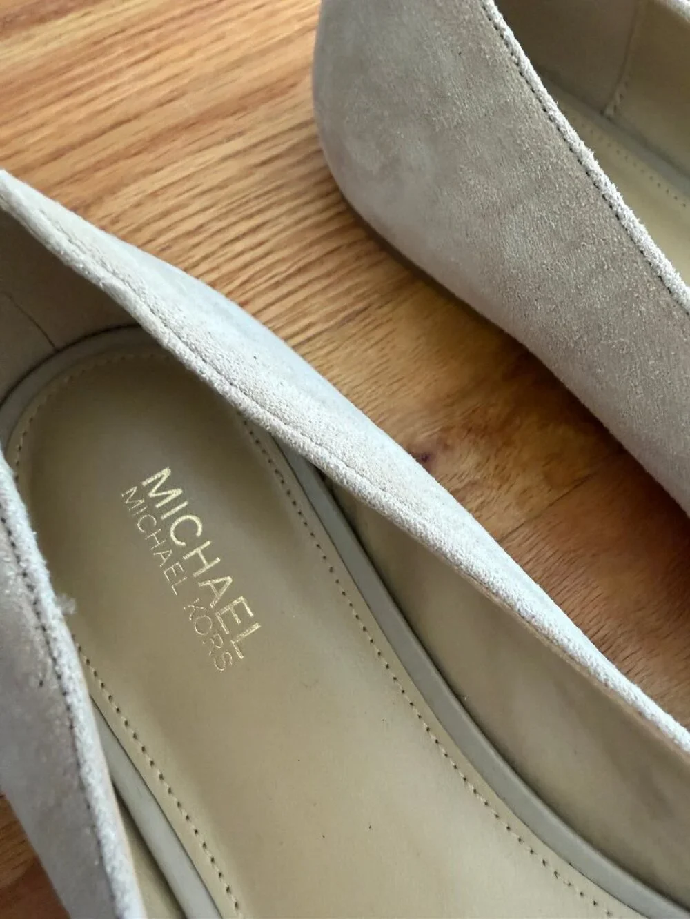 Michael Kors ballet flats NEW size 8.5 flats Bisque